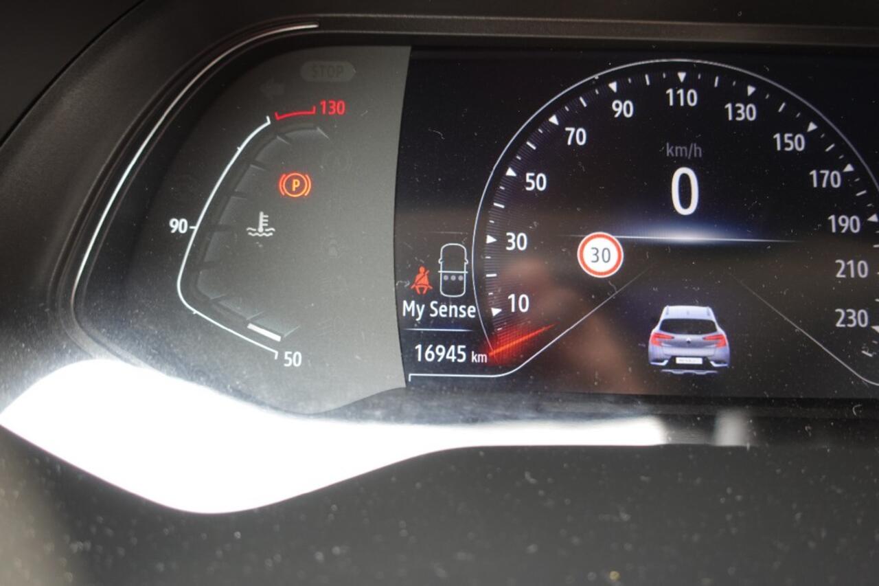 Renault CAPTUR 1.3 TCE Techno Automaat 17.000 km !!