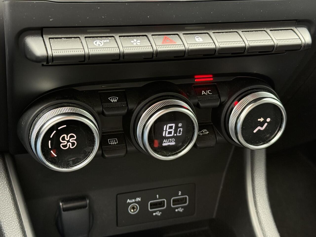 Renault CAPTUR 1.3 140 techno (Hoge Instap) Camera | Navigatie | Dealer Onderhouden