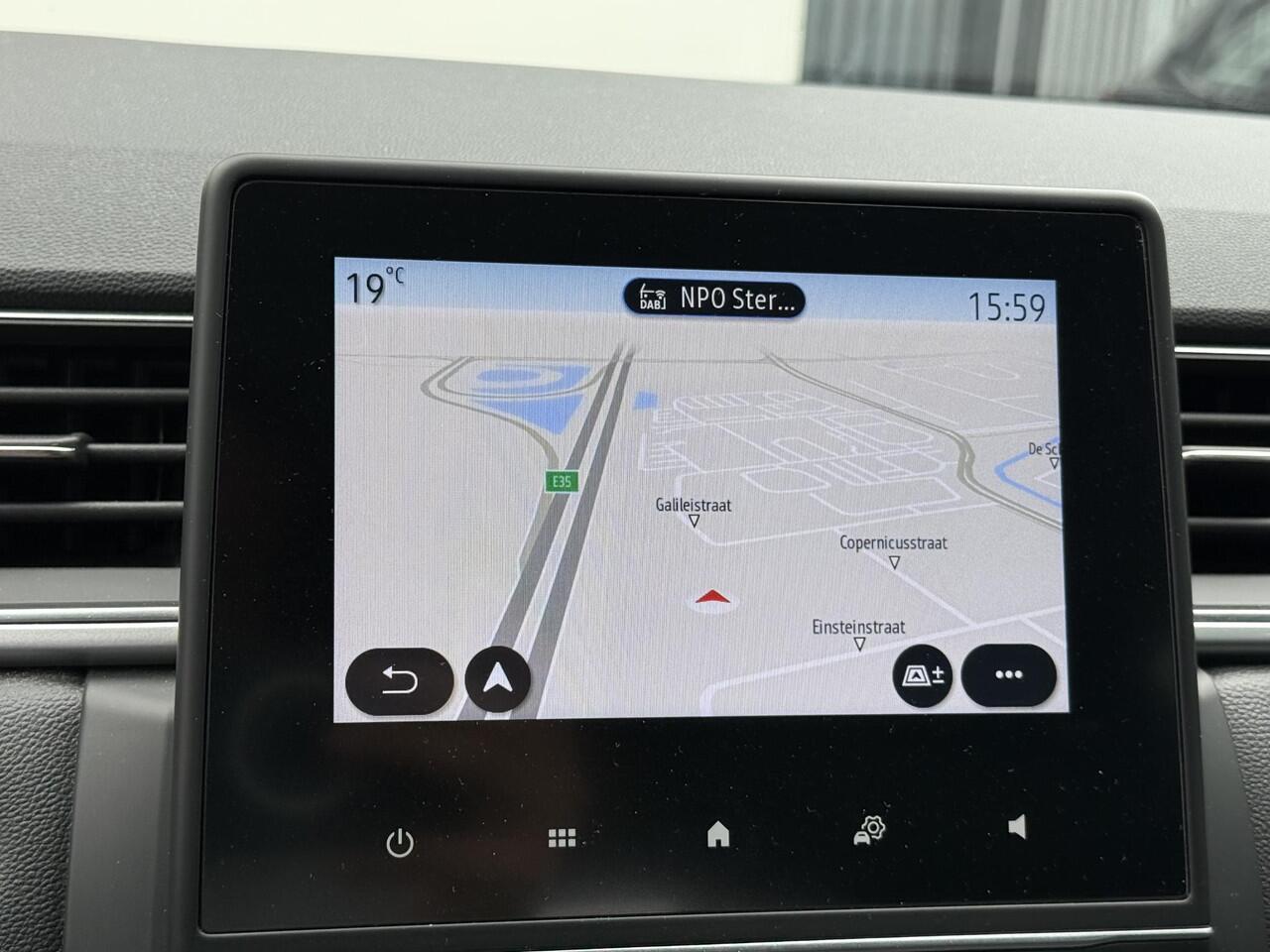 Renault CAPTUR 1.3 140 techno (Hoge Instap) Camera | Navigatie | Dealer Onderhouden