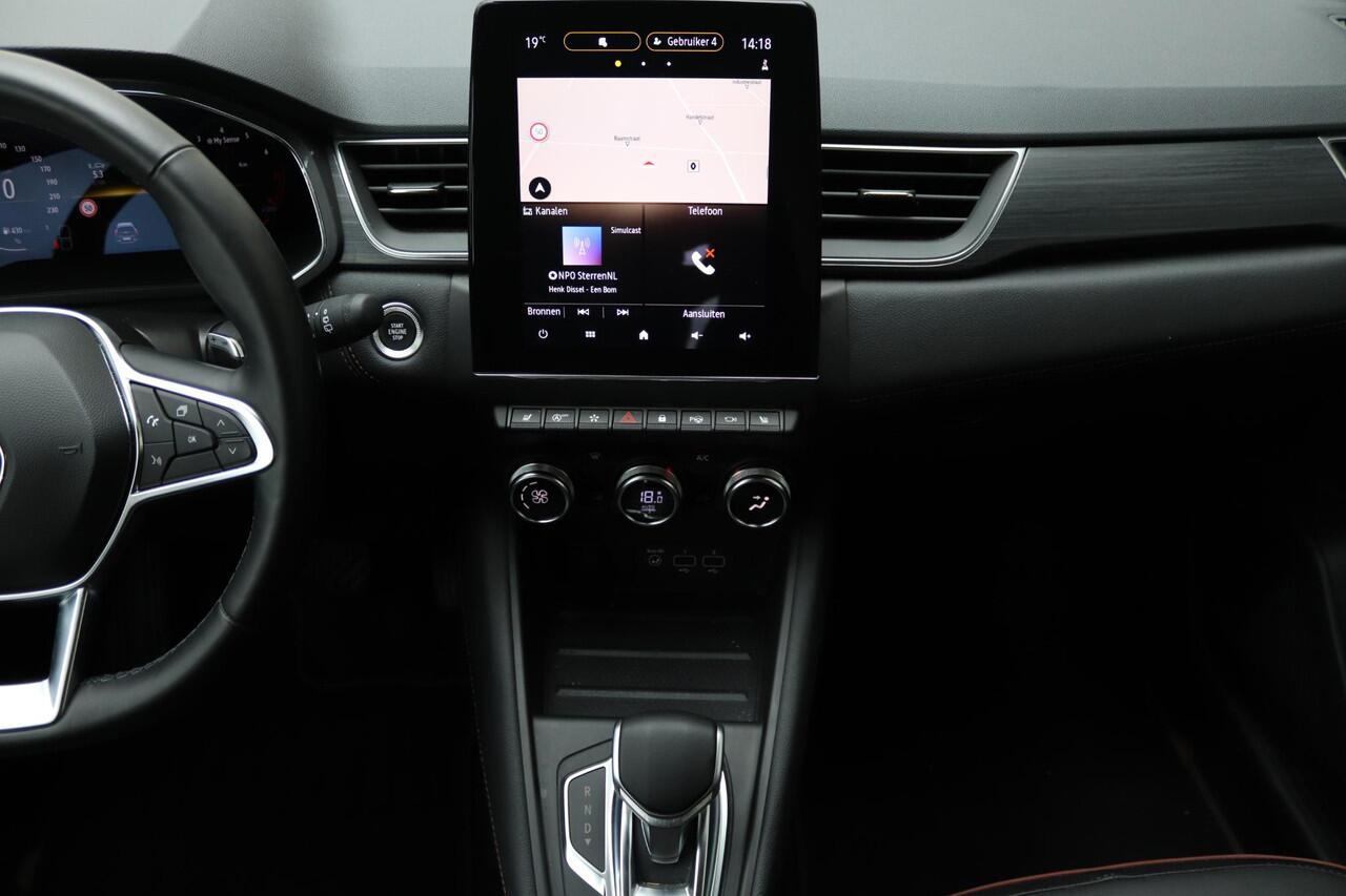 Renault CAPTUR 1.3 mild hybrid 160 Iconic | Stoel + Stuurverwarming | Adaptive Cruise Control | Lederen bekleding | BOSE-Audiosysteem