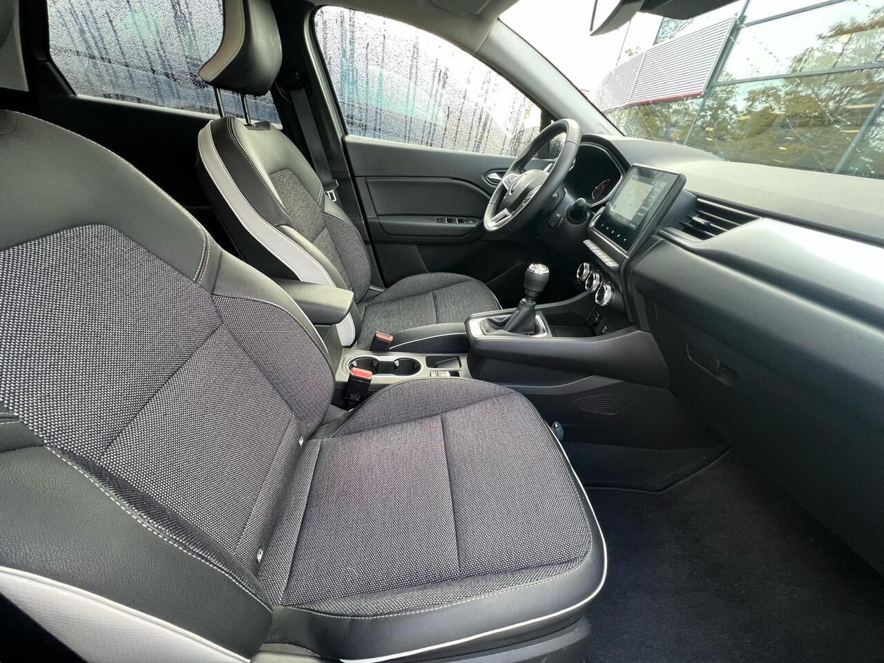 Renault CAPTUR 1.0 TCe 90 techno 1e Eigenaar | NED. AUTO | ACHTERUITRIJCAMERA | PARKEERSENSOREN V+A | LM VELGEN | DIGITAAL DASHBOARD | KEYLESS | RIJSTROOKBEGELEIDING |