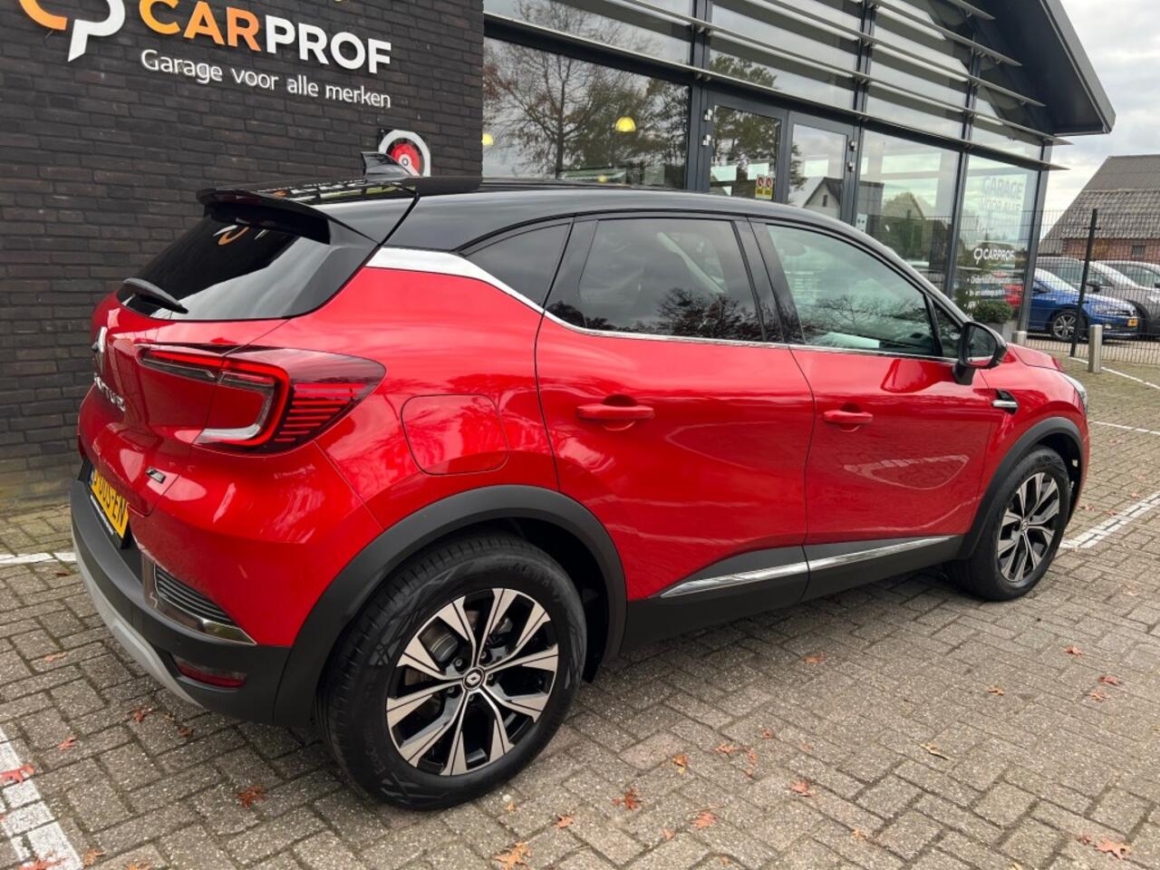 Renault CAPTUR 1.6 ET PH 160 RIVE G