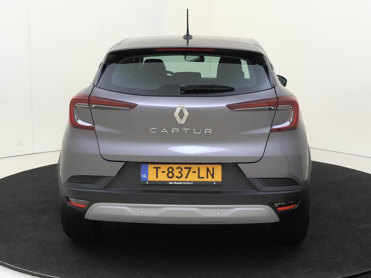 Renault CAPTUR 1.0 TCe 90 PK evolution Navigatie | Parkeersensoren Achter | Android Auto | Apple Carplay