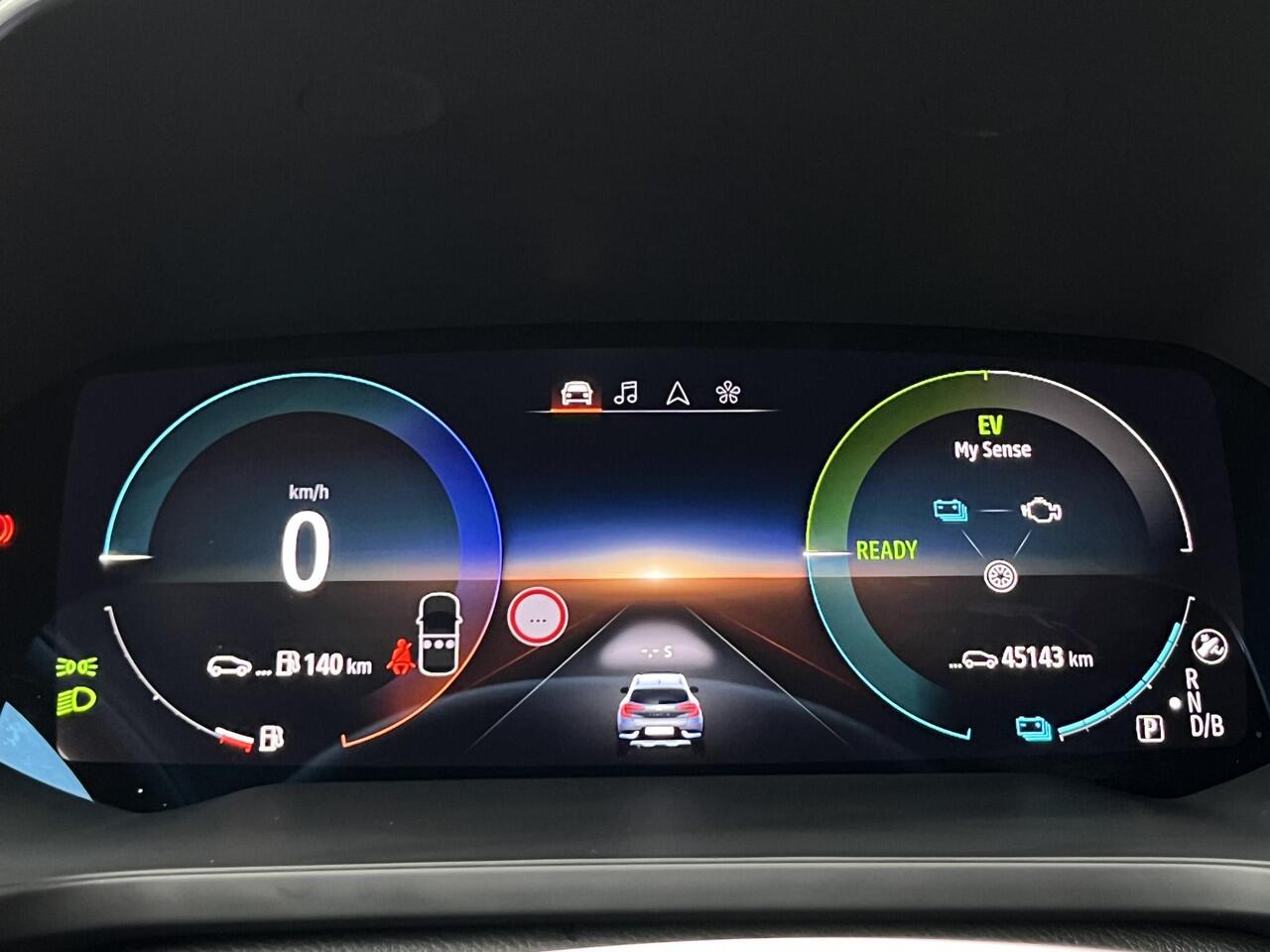 Renault CAPTUR 1.6 E-Tech full hybrid 145 Iconic | Lederen Bekleding | 360° Camera | Stoelverwarming | All-Season banden |