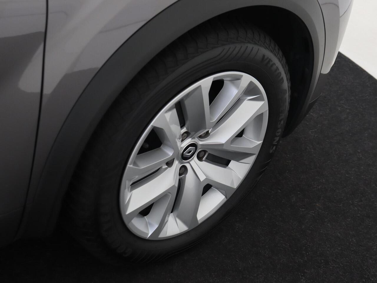 Renault CAPTUR 1.0 TCe 90 PK evolution Navigatie | Apple CarPlay | Parkeersensoren | Cruise Control |