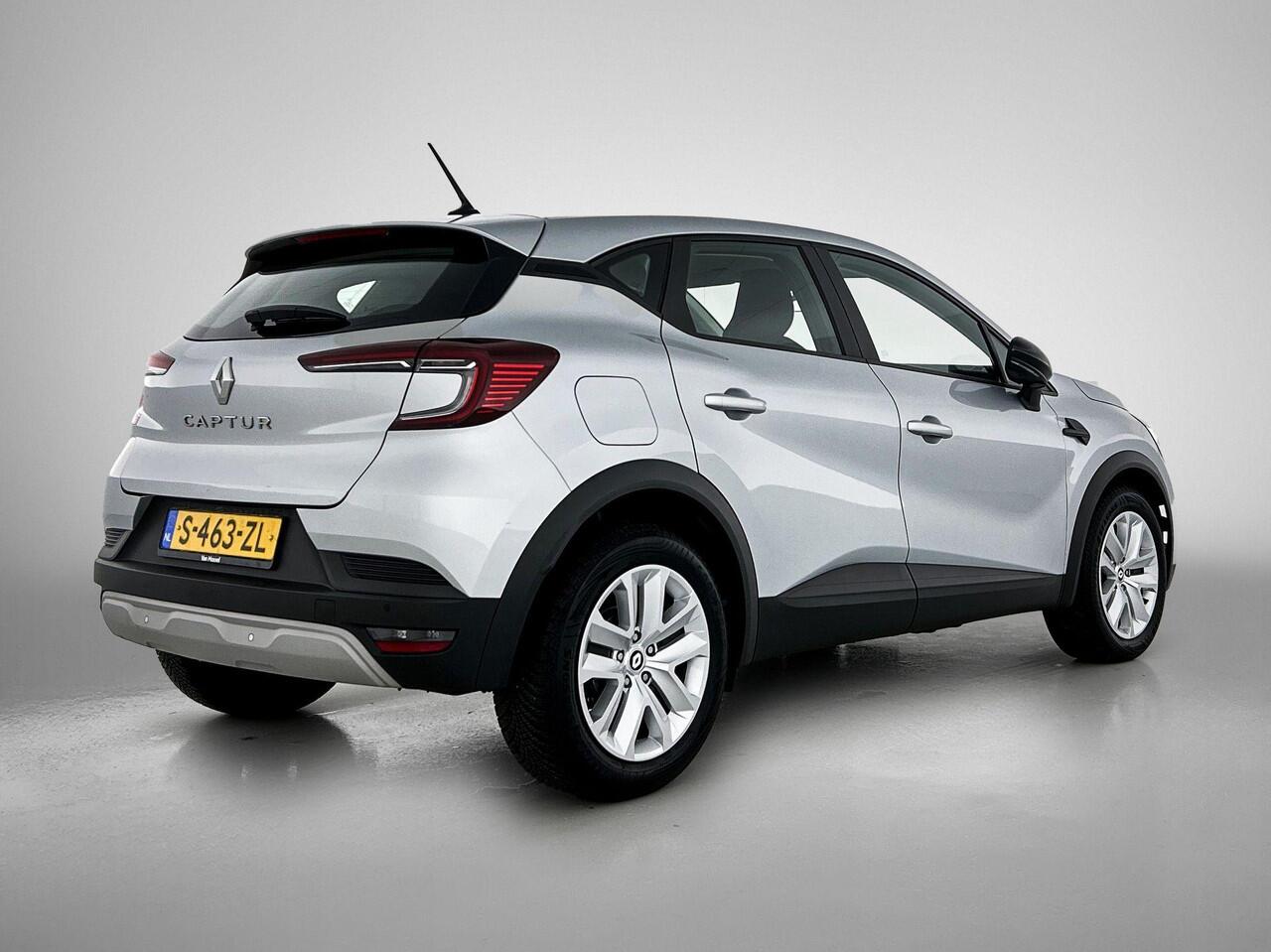 Renault CAPTUR 1.0 TCe 90Pk Evolution | Navigatie | Airco | Apple Carplay/Android Auto | Cruise Control | Bluetooth | Parkeersensoren | Keyless Entry & Start | All Season banden | Verschuifbare Achterbank |