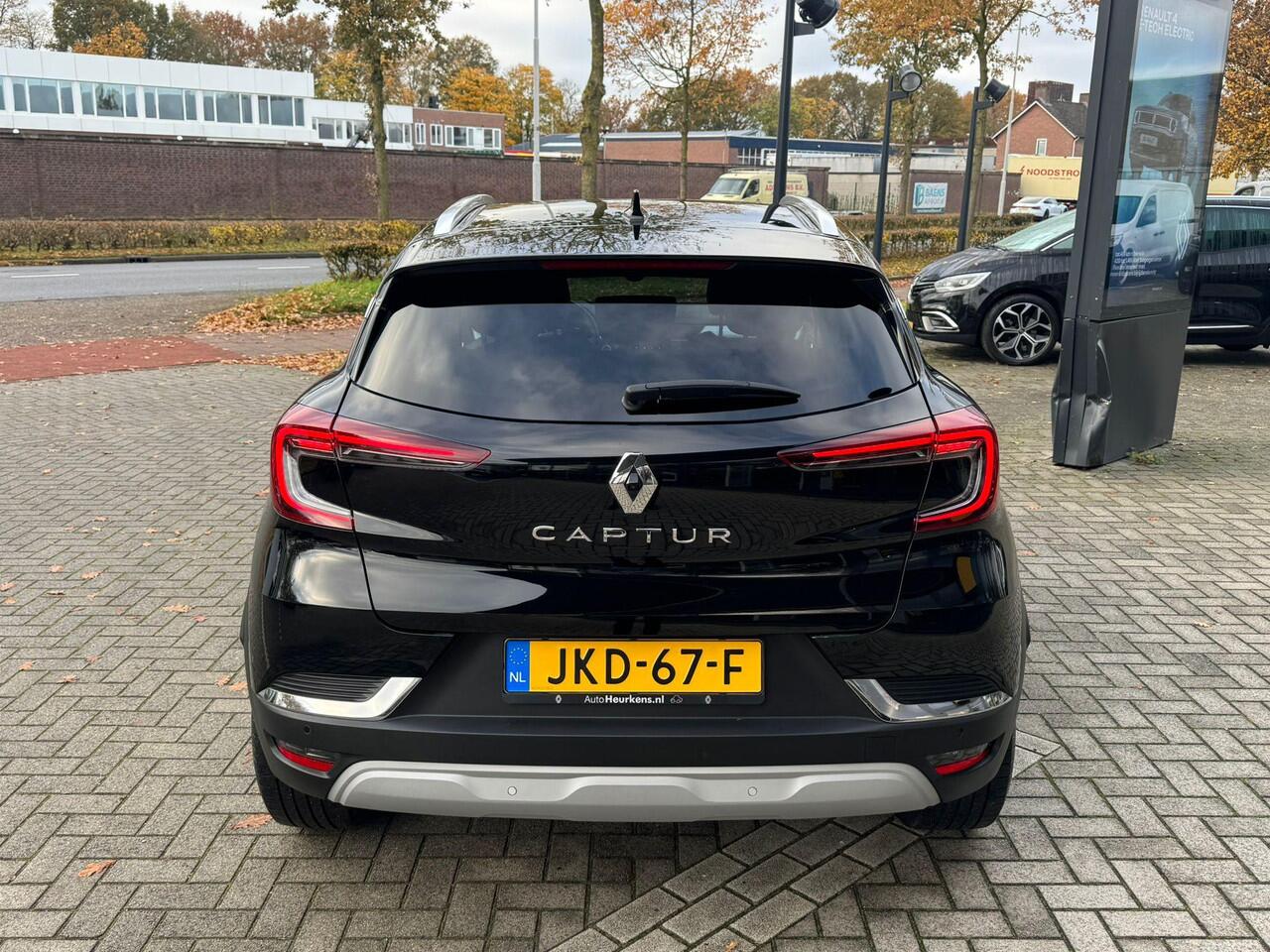 Renault CAPTUR mild hybrid 160 EDC Techno | Automaat |