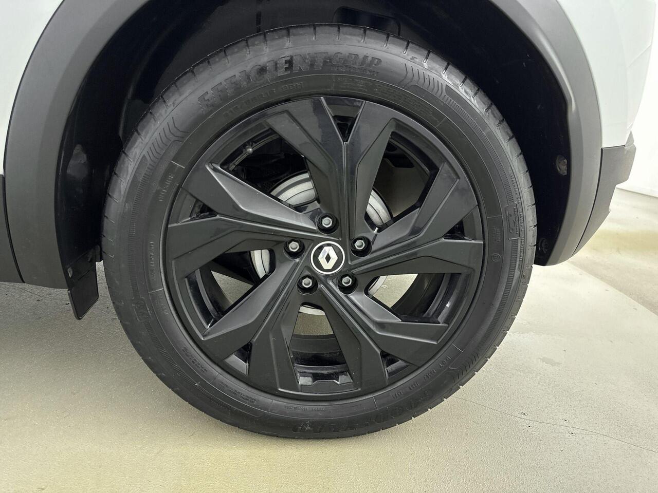 Renault CAPTUR 1.3 Mild Hybrid R.S. Line 160PK | Automaat | BOSE Audio | Adaptieve Cruise Control | Stuurverwarming | Apple CarPlay & Android Auto