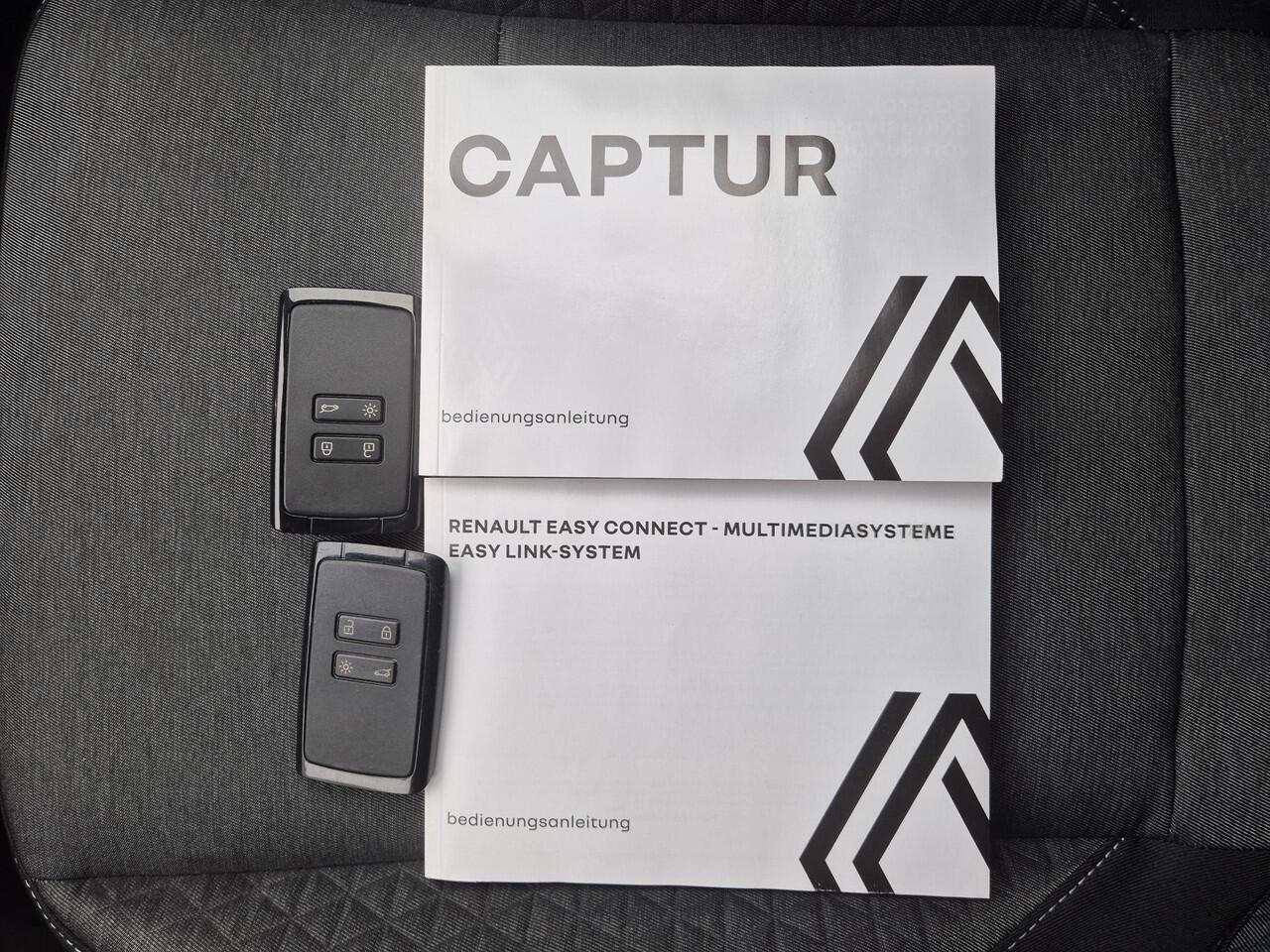 Renault CAPTUR 1.3 TCe 140 Zen Automaat / 1500kg Trekgewicht / Pack Easy Link / Apple Carplay Android Auto / Keyless Entry/Start / Cruise control / Parkeersensoren achter / Climate control / Stoelverwarming /