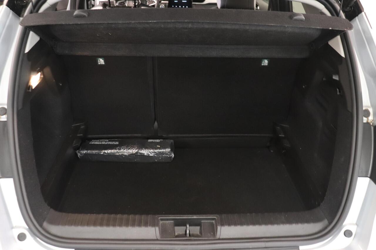 Renault CAPTUR 1.0 TCe 90 techno | BOSE Audio | 360° Camera | All season banden | Navigatie 9,3" | Bluetooth | DAB+ |