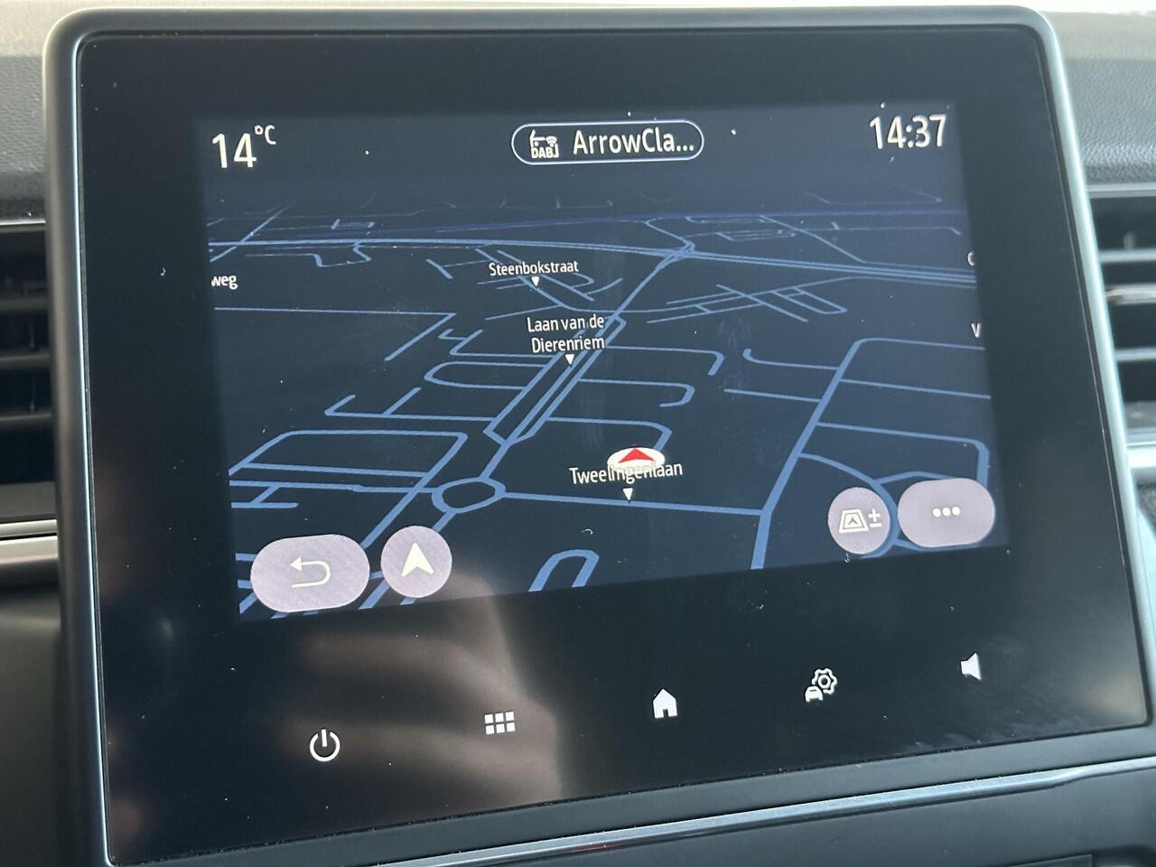 Renault CAPTUR 1.0 TCe 90 techno NAVIGATIE | ACHTERUIRIJCAMERA | PARKEERSENSOREN VOOR-/ACHTER | CLIMATE CONTROL