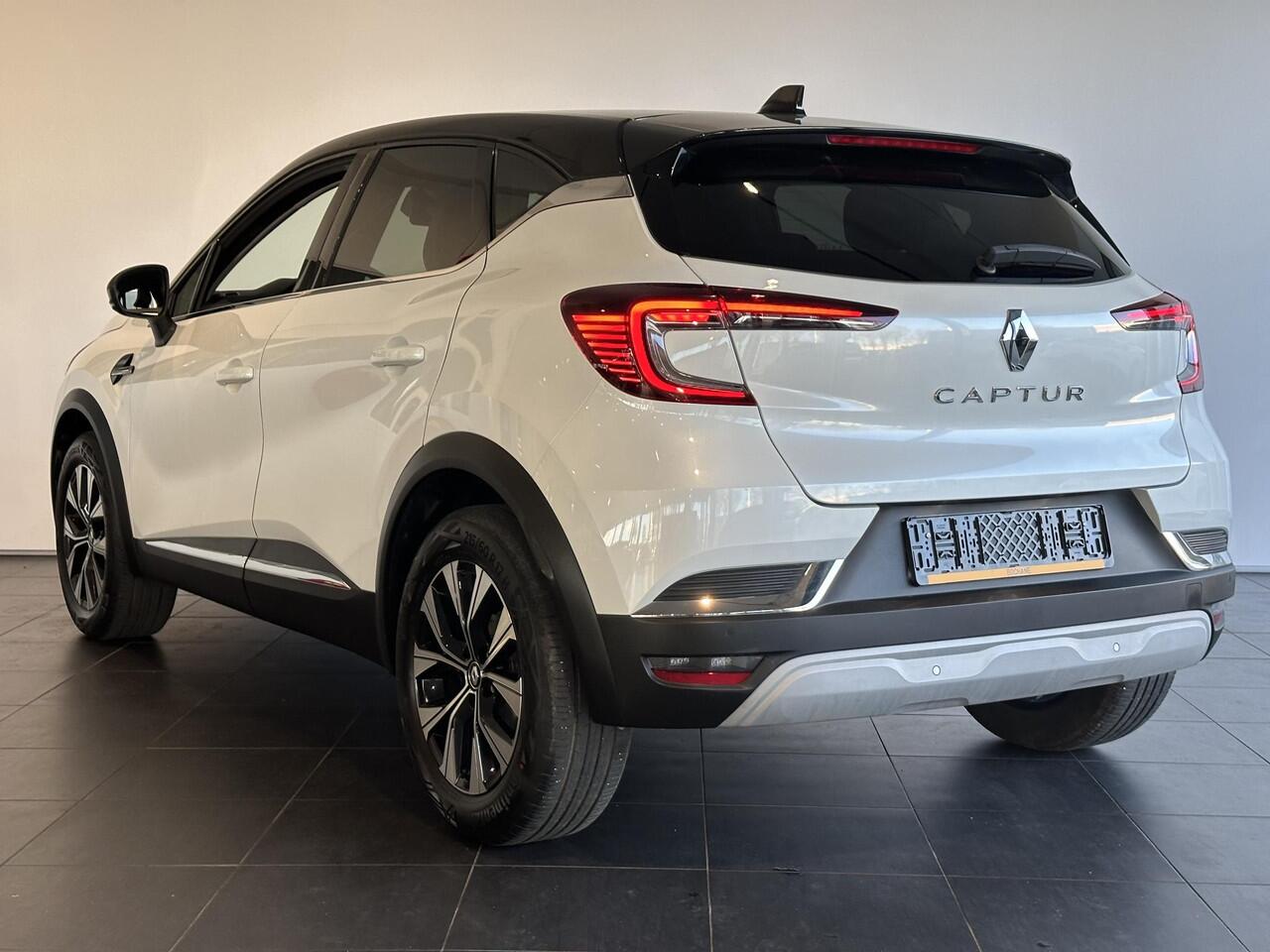 Renault CAPTUR 1.0 TCe 90 techno NAVIGATIE | ACHTERUIRIJCAMERA | PARKEERSENSOREN VOOR-/ACHTER | CLIMATE CONTROL