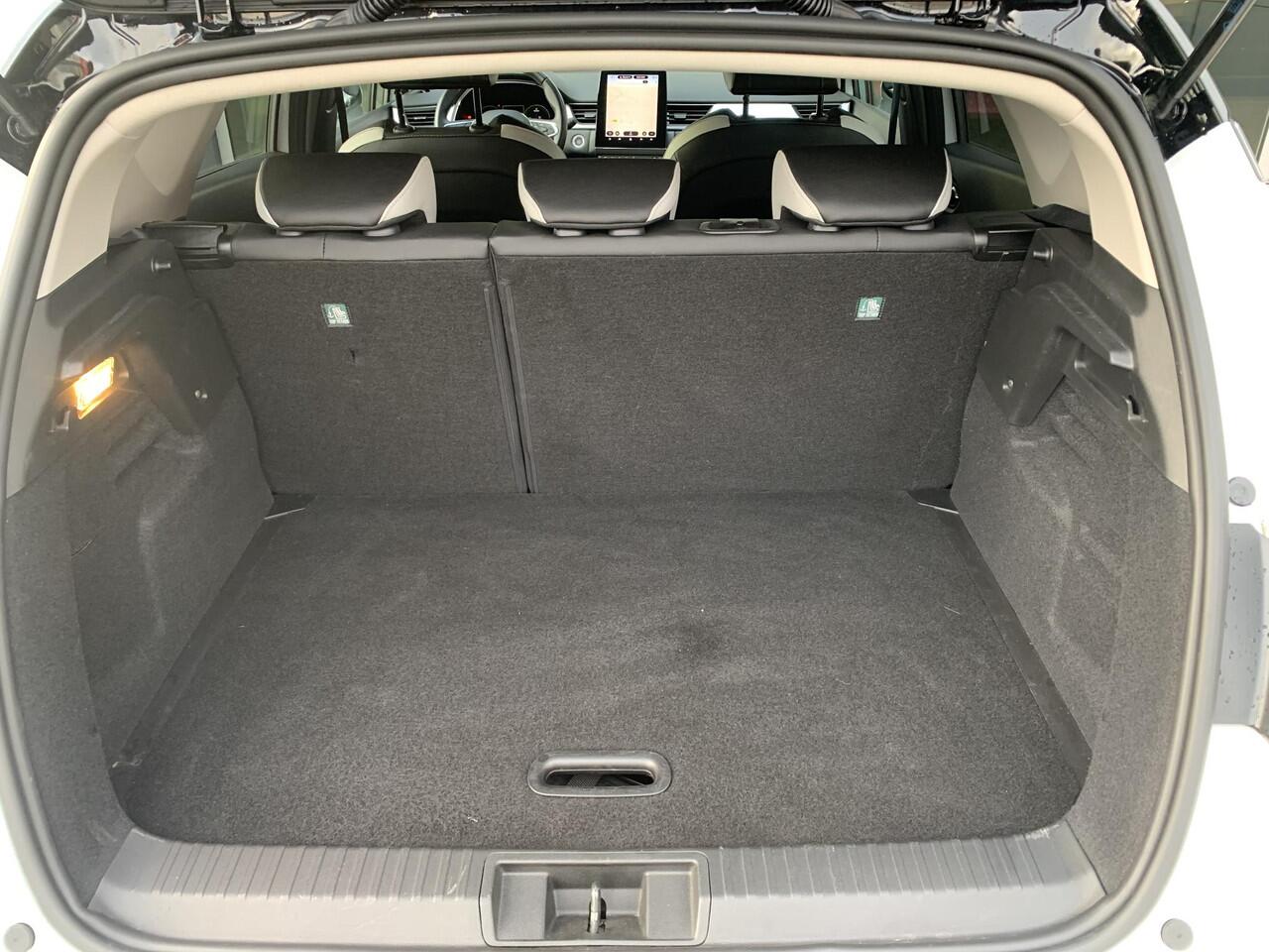 Renault CAPTUR 1.6 E-Tech Hybrid 145 Techno | Stoelverwarming | Lane Assist | Reservewiel | Automaat