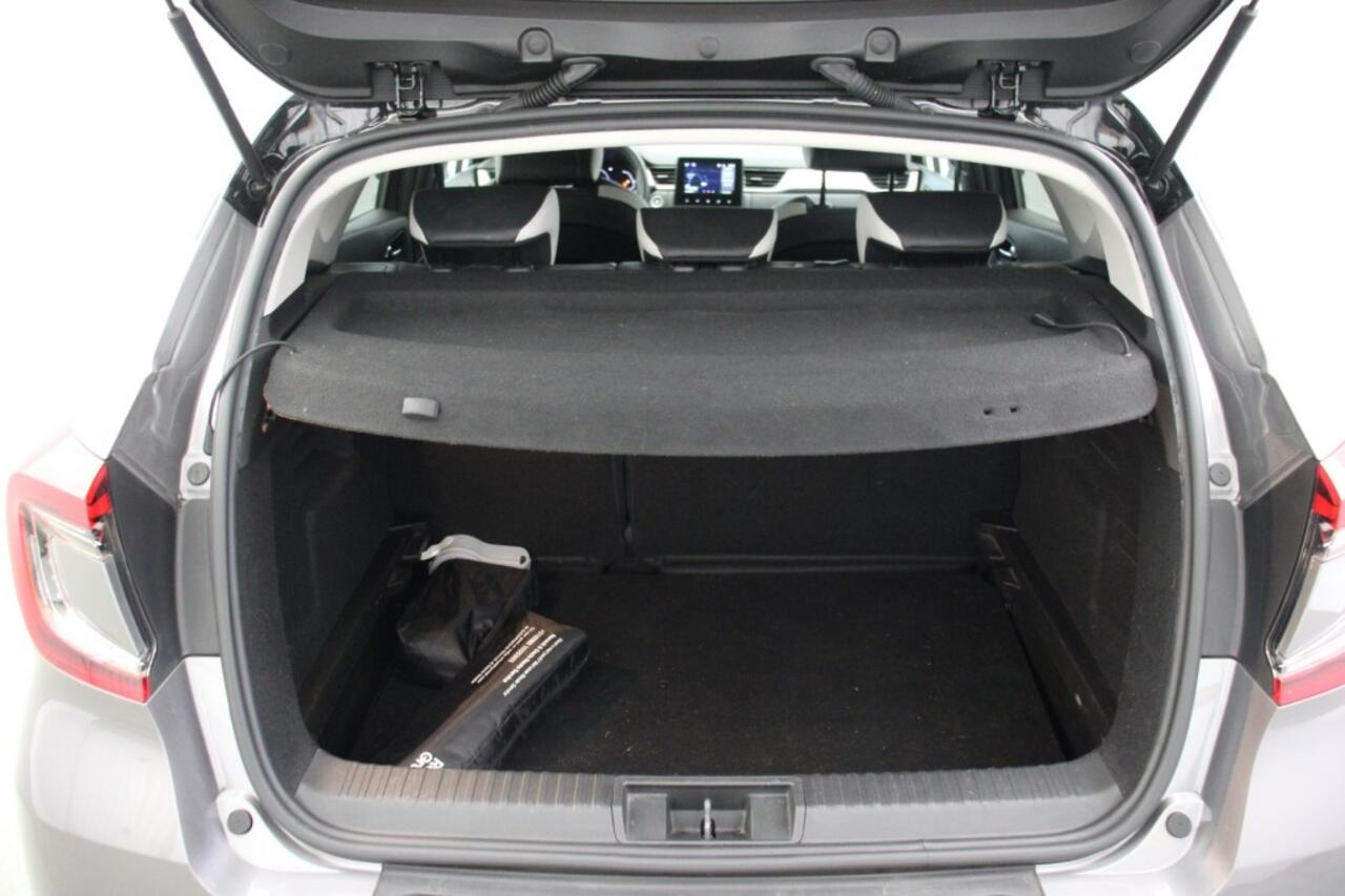 Renault CAPTUR 1.6 E-Tech full hybrid 145 techno - Carplay, Navi, Cruise, Camera, Half Leer, PDC