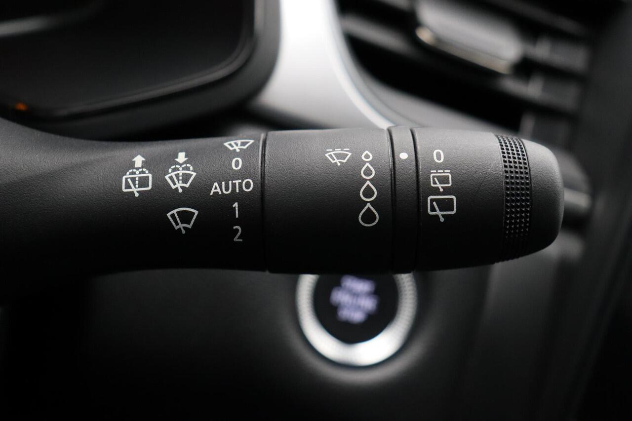 Renault CAPTUR 1.6 E-Tech Hybrid 145 Techno | Achteruitrijcamera | Navigatie | Parkeersensoren achter met camera | Climate control |