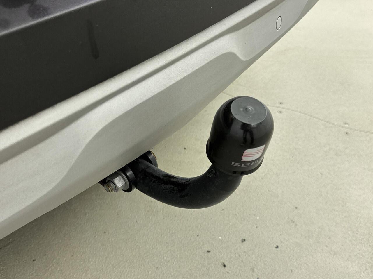 Renault CAPTUR 1.0 TCe 90Pk Techno | Navigatie | Climate Control | Cruise Control Adaptief | Apple Carplay/Android Auto | Bluetooth | Parkeersensoren Voor en Achter incl. Camera | Lichtmetalen Velgen 17"|