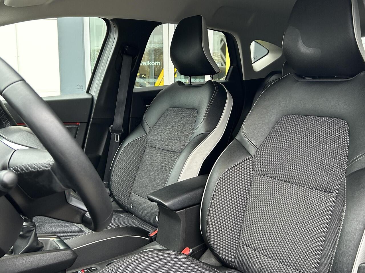 Renault CAPTUR 1.0 TCe 90 techno | 360 camera | Navigatie |