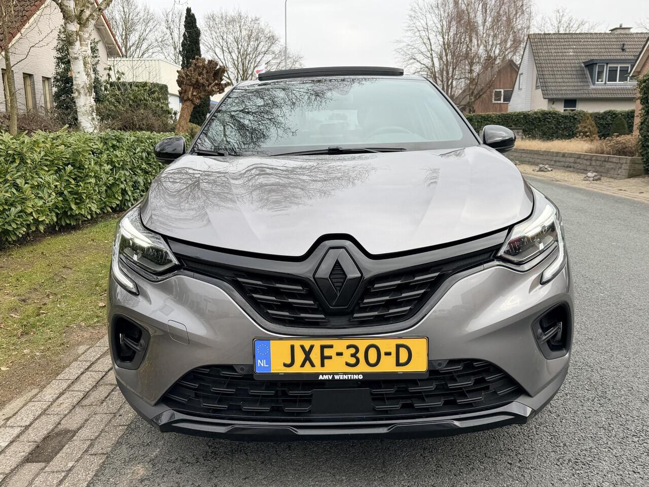 Renault CAPTUR 1.6 E-Tech PHEV 160PK Rivé GaucheoPano