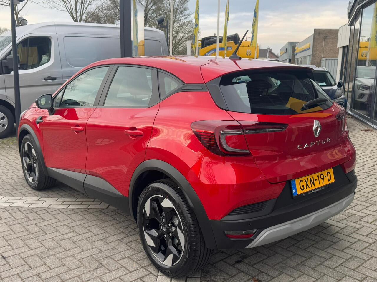 Renault CAPTUR TCe 90 evolution | Lichtmetalen velgen 17" | Volautomatische airconditioning |