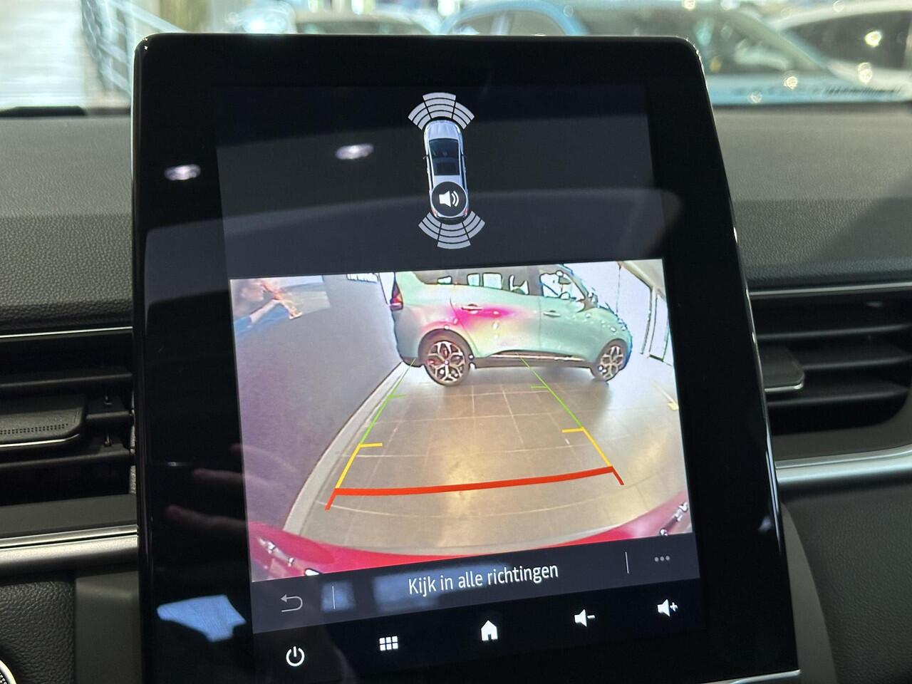 Renault CAPTUR 1.0 TCe 90 techno SCHUIF/KANTEL DAK | BOSE AUDIO | 9,3" GROOT NAVIGATIE SCHERM | STOEL/STUUR VERWARMING |