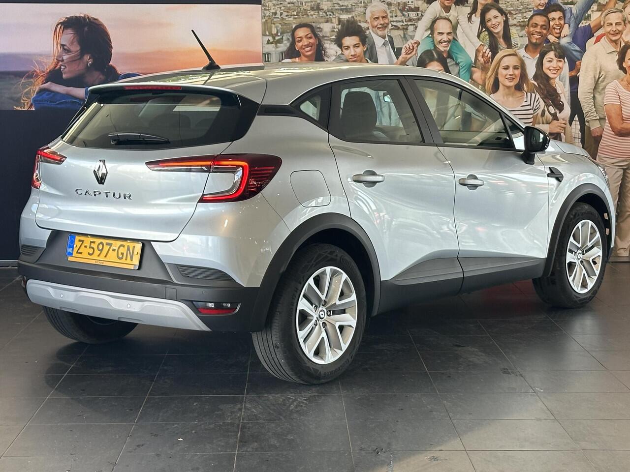 Renault CAPTUR 1.0 TCe 90 evolution NAVIGATIE | PARKEERSENSOREN ACHTER | APPLE CARPLAY/AUTO ANDROID
