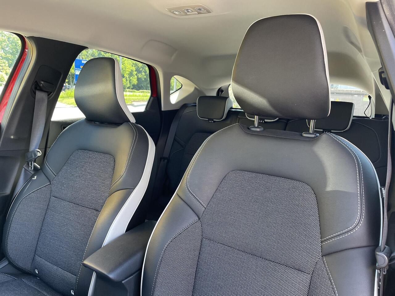 Renault CAPTUR 1.6 E-Tech full hybrid 145 techno | NL-Auto l BTW-Auto l Dealeronderhouden |