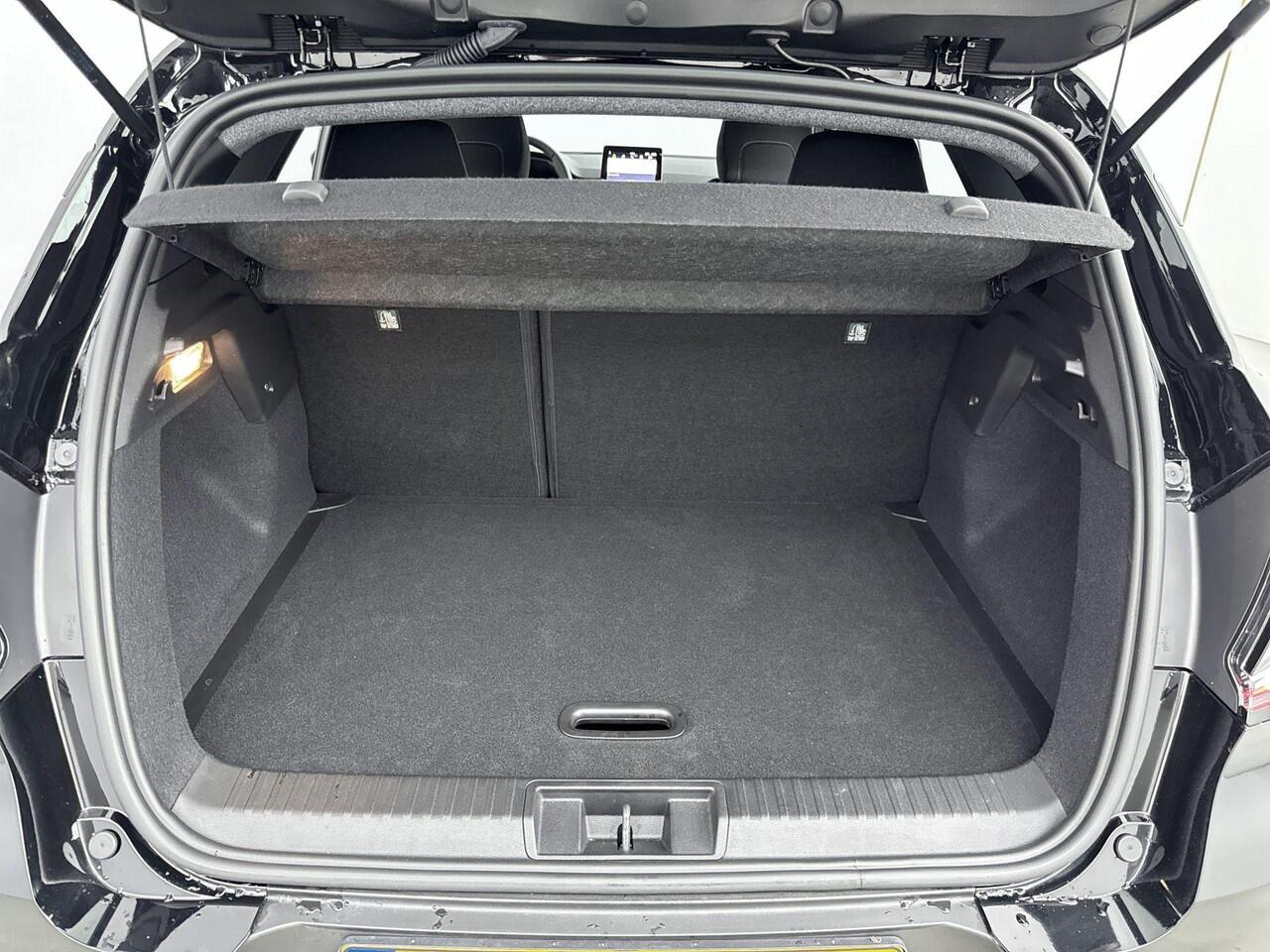 Renault CAPTUR 1.3 mild hybrid 160Pk Zen | Achteruitrijcamera | Parkeersensoren | Android & Apple Carplay | Cruise & Climate Control | DAB