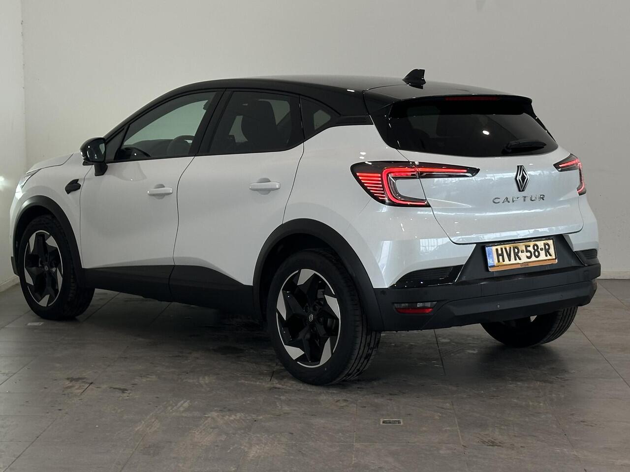Renault CAPTUR 1.3 Mild Hybrid 140 Techno | Navigatie | Climate Control | Cruise Control | Lichtmetalen velgen 17" | Parkeersensoren voor, achter en achteruitrijcamera | Apple Carplay/Android Auto