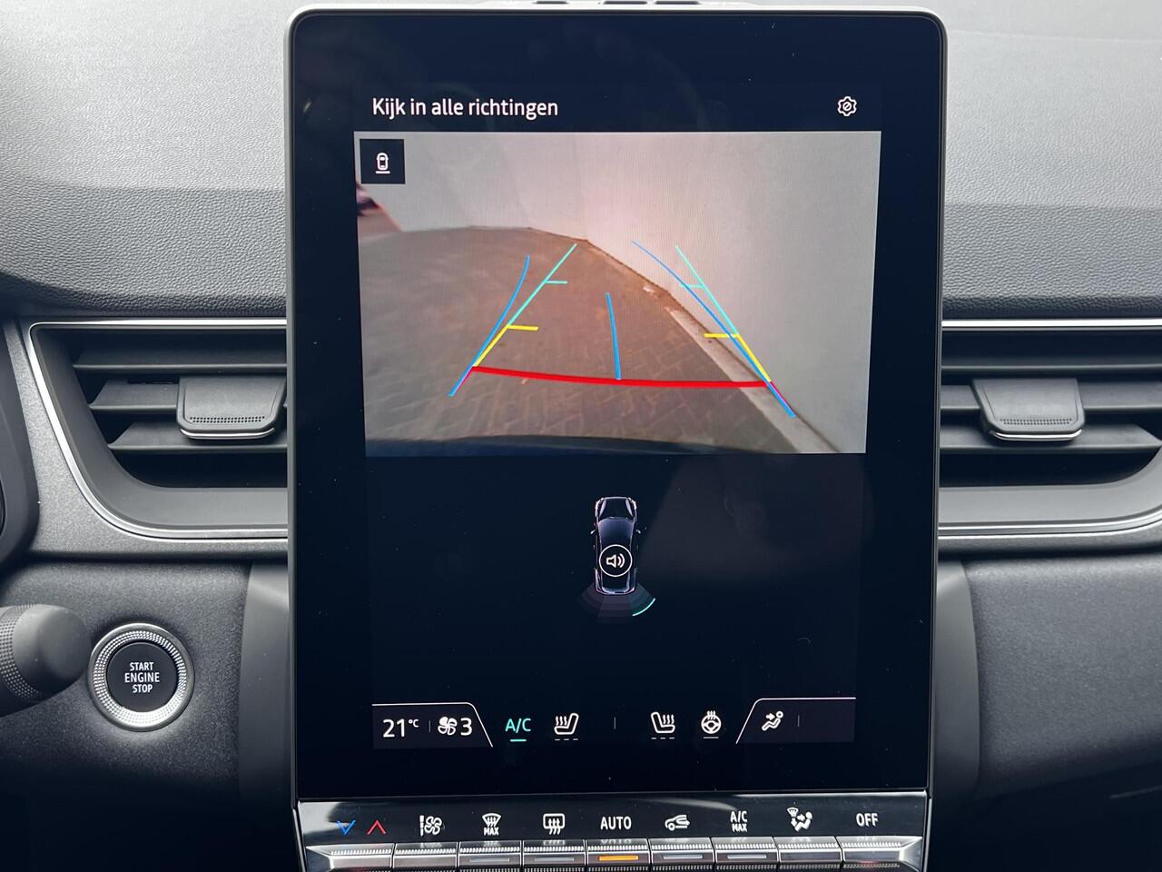 Renault CAPTUR 1.3 mild hybrid 160 techno automaat / Facelift model / Zo goed als nieuw / Trekgewicht 1.200 kg / Groot Scherm / Stuur- en stoelverwarming / Adapt. CC / Navigatie via Apple Carplay Android Auto / 18"LM wielen /