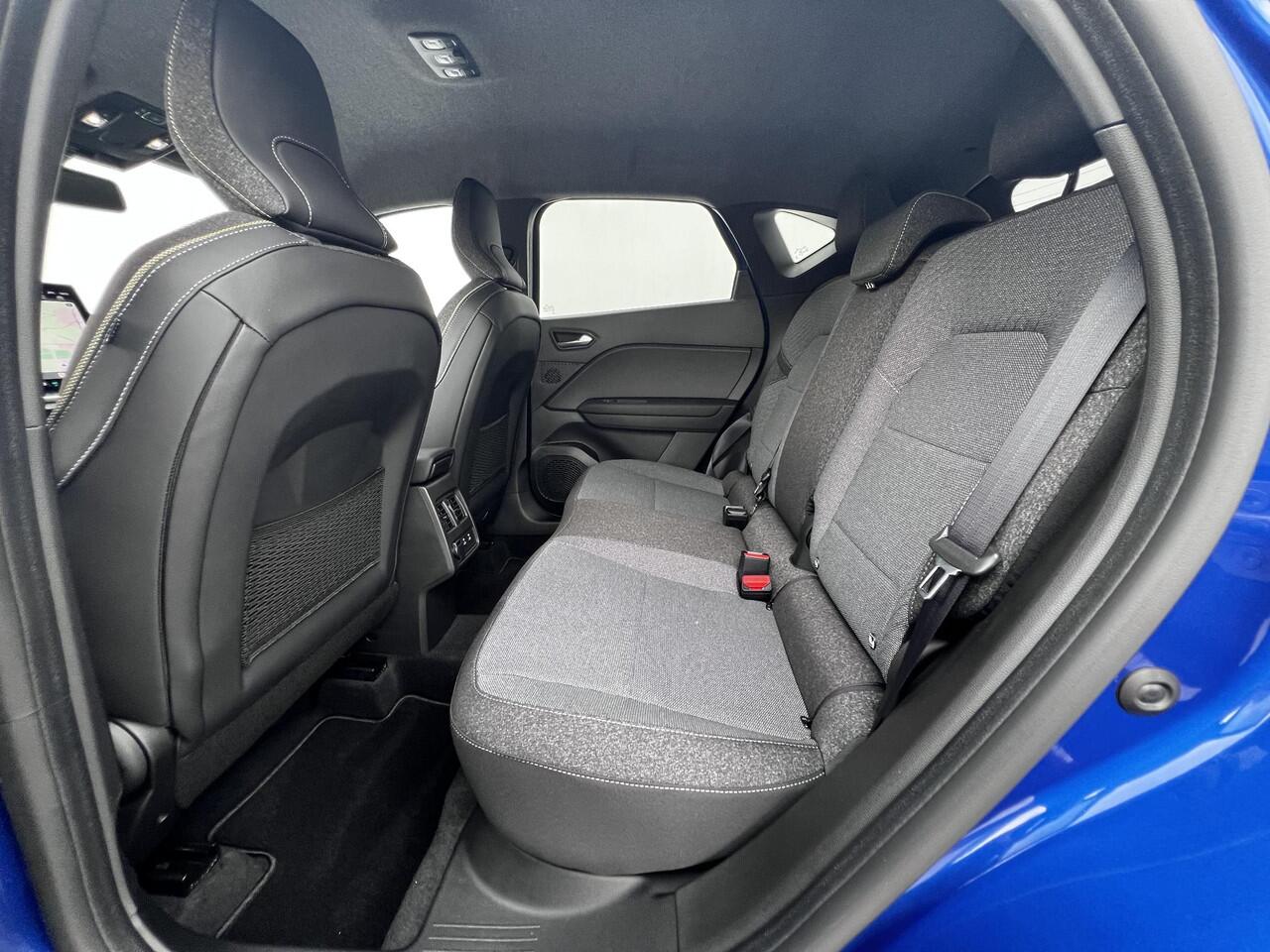 Renault CAPTUR 1.3 mild hybrid 160 techno automaat / Facelift model / Zo goed als nieuw / Trekgewicht 1.200 kg / Groot Scherm / Stuur- en stoelverwarming / Adapt. CC / Navigatie via Apple Carplay Android Auto / 18"LM wielen /