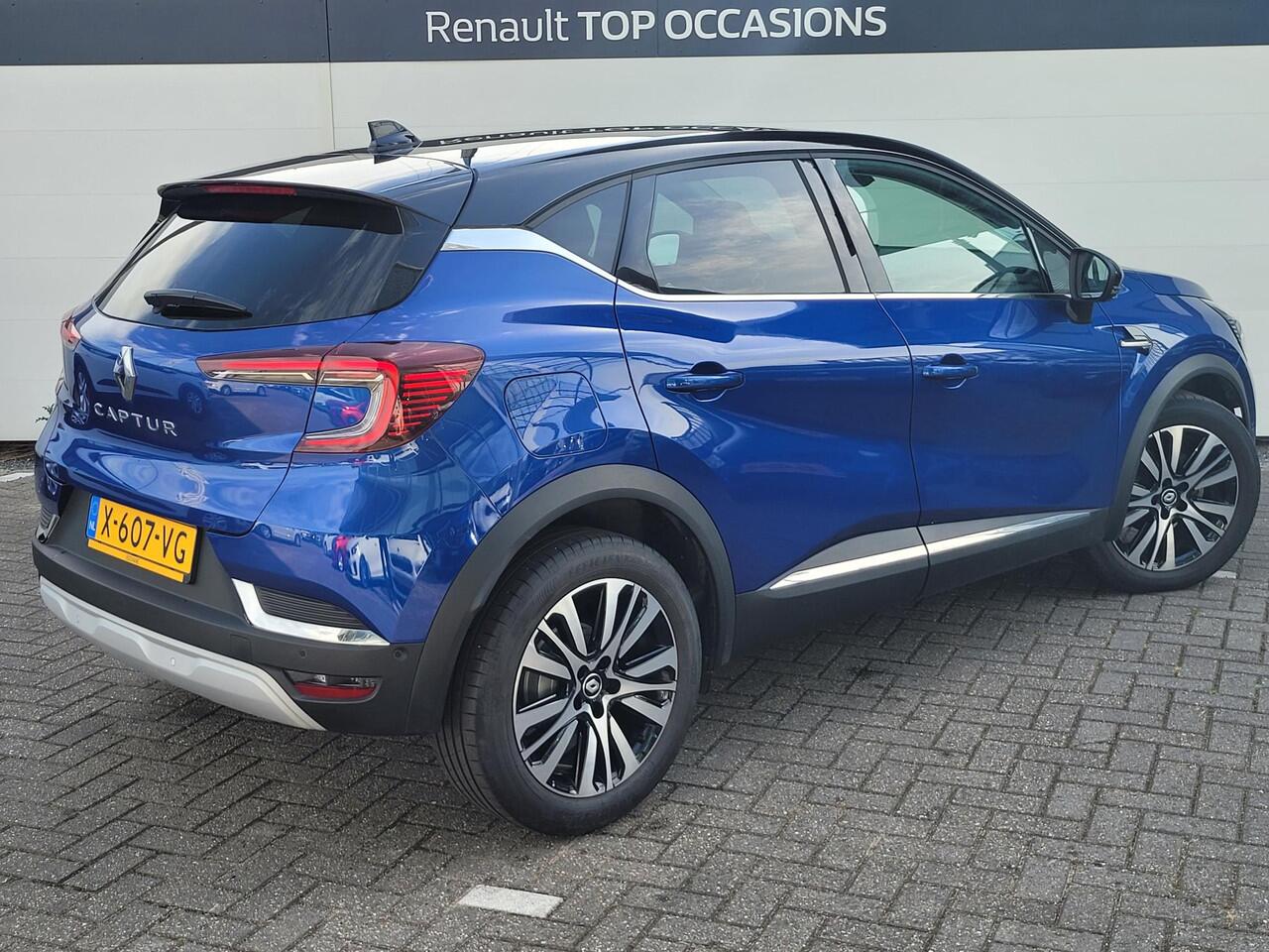 Renault CAPTUR 1.3 TCe 160 iconic (Hoge instap) BOSE | 360° Camera | Leder | Navigatie | Dealer Onderhouden