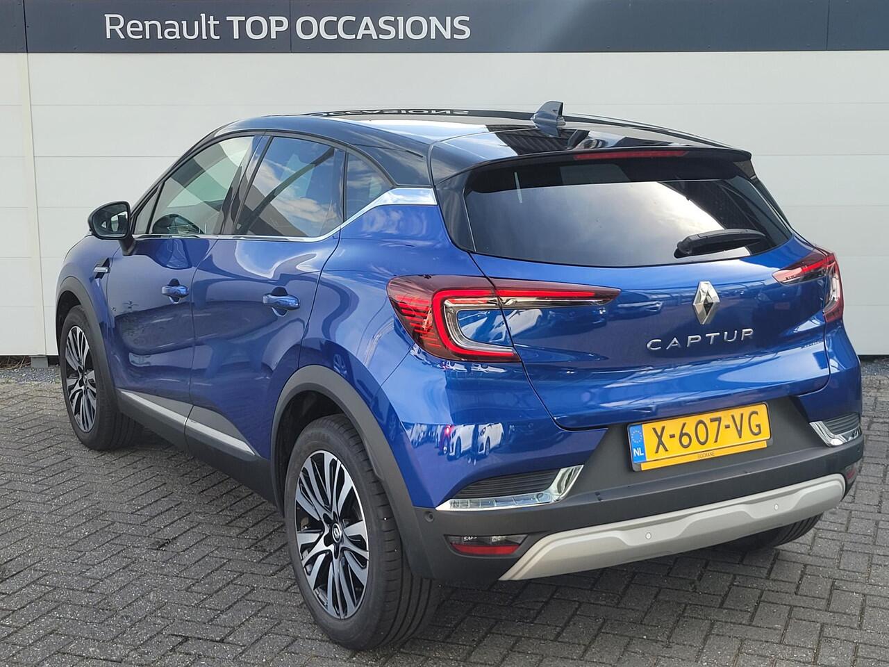 Renault CAPTUR 1.3 TCe 160 iconic (Hoge instap) BOSE | 360° Camera | Leder | Navigatie | Dealer Onderhouden