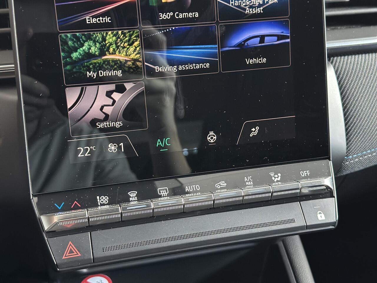 Renault CAPTUR 1.6 E-Tech full hybrid 145 esprit Alpine | 360° CAMERA | ADAPTIVE CRUISECONTROL | H&K AUDIOSYSTEEM | BLIS