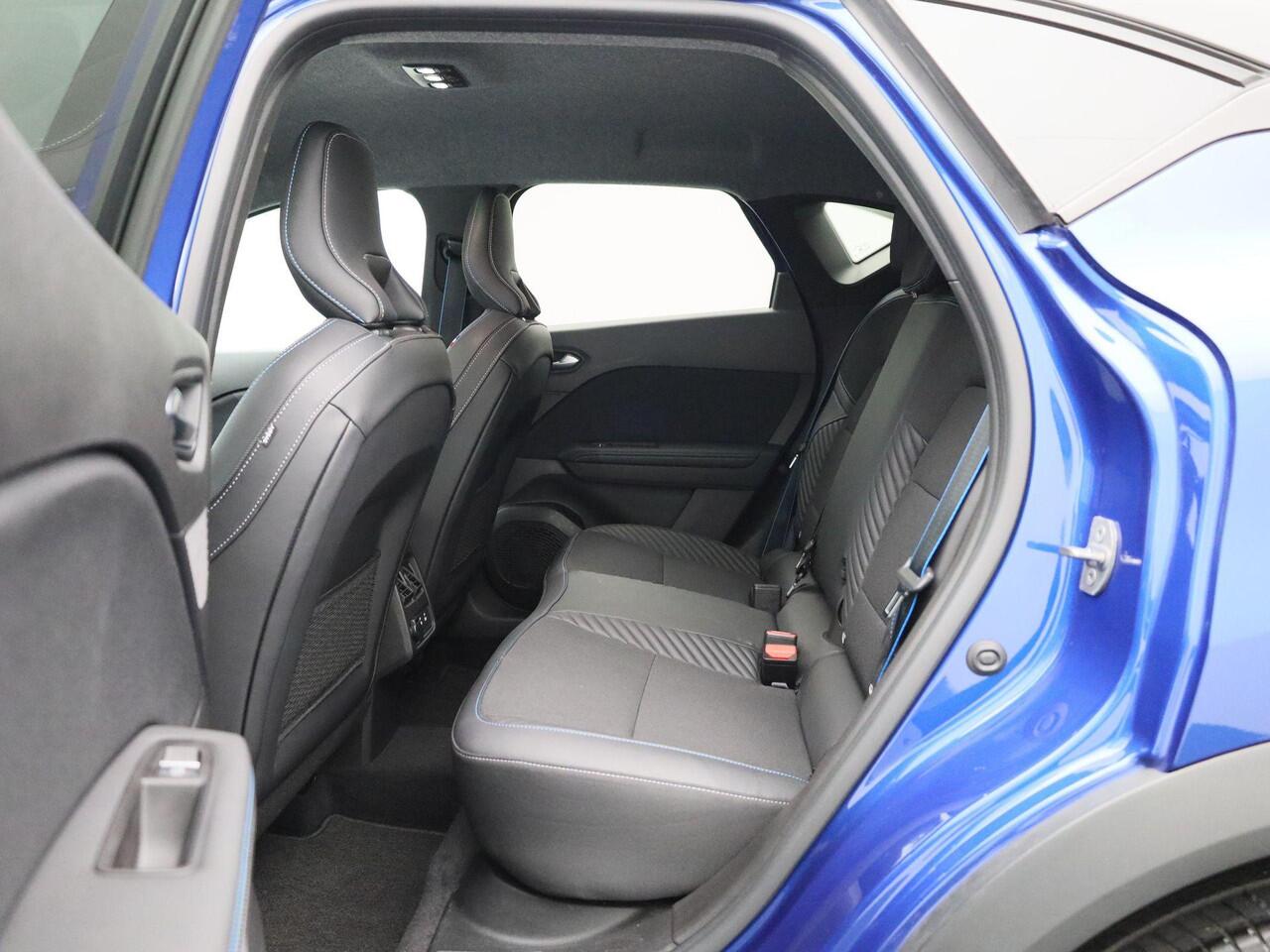 Renault CAPTUR 1.6 E-Tech full hybrid 145Pk esprit Alpine | Navigatie | Camera Rondom | Stuurverwarming | Android & Apple Carplay | Harman Kardon