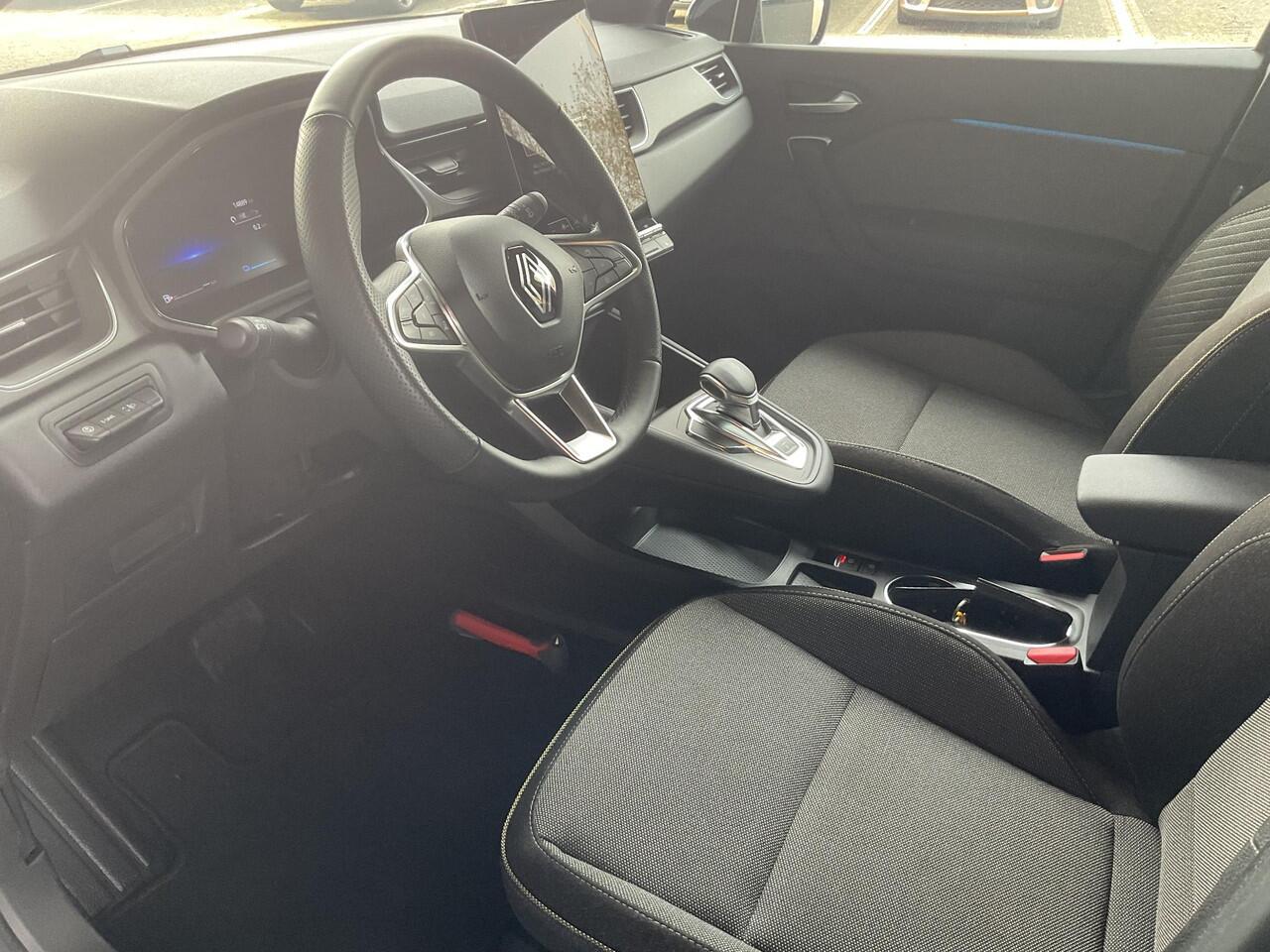 Renault CAPTUR 1.6 E-Tech full hybrid 145 techno / PACK WINTER / PACK DRIVING