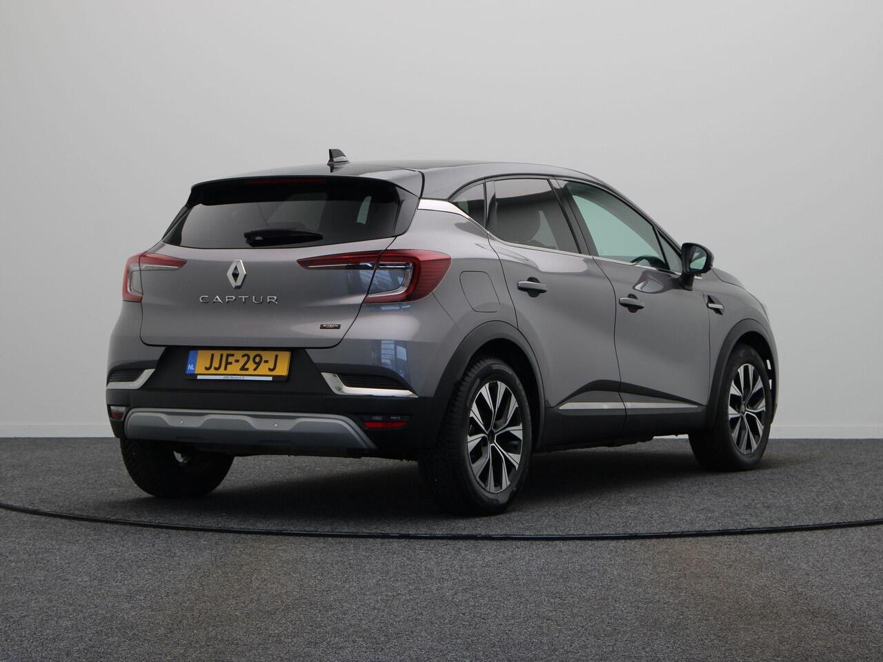 Renault CAPTUR E-Tech Hybrid 145pk Techno | Achteruitrijcamera | Navigatie | Parkeersensoren voor/achter | Climate control |