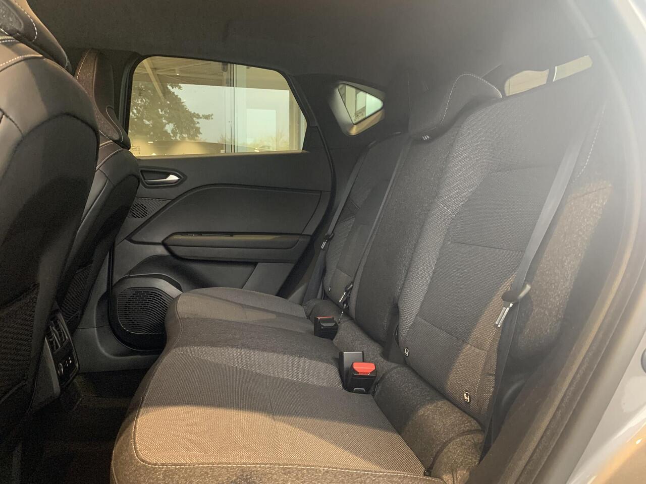 Renault CAPTUR 1.0 TCe 90 techno | 360° camera| Pack Navigation |