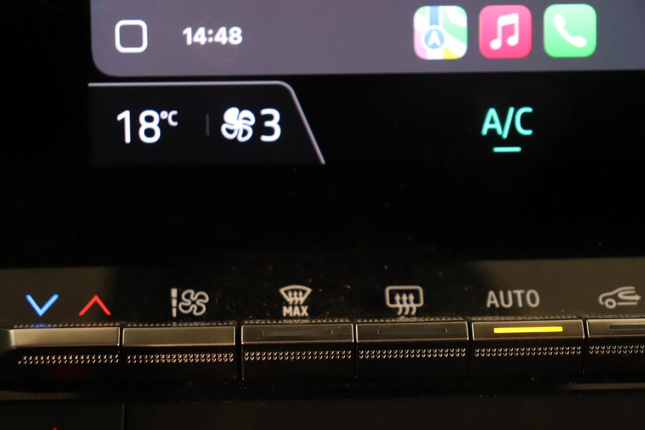 Renault CAPTUR 1.0 TCe 90 techno | Camera | Glazen Schuif-kanteldak | Navigatie | Climate control | LED koplampen | Parkeersensoren |