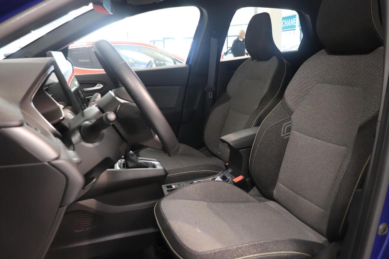 Renault CAPTUR 1.0 TCe 90 techno | Camera | Glazen Schuif-kanteldak | Navigatie | Climate control | LED koplampen | Parkeersensoren |