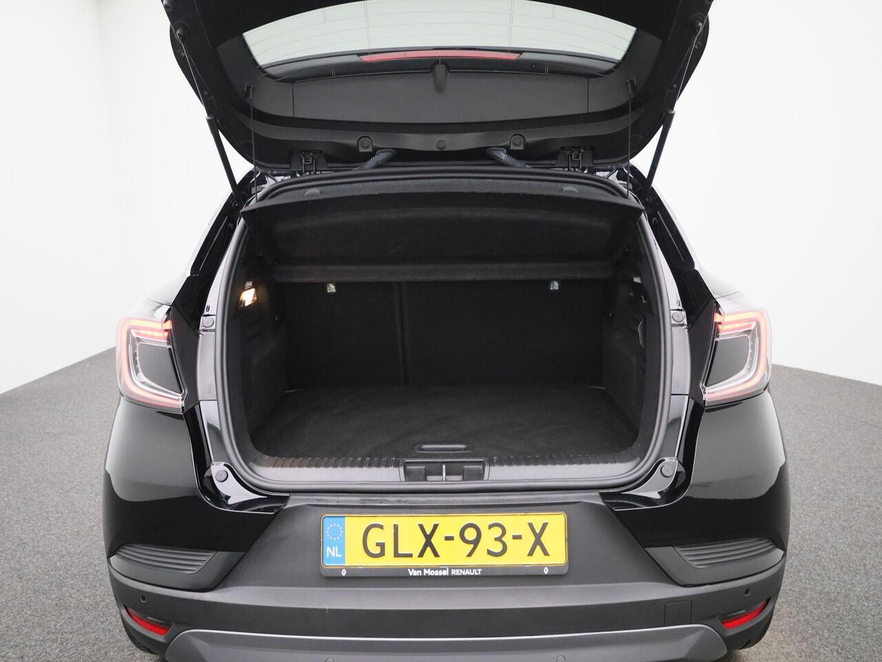 Renault CAPTUR 1.6 E-Tech Full Hybrid Esprit Alpine 145PK | Google Navigatie | Harman Kardon Audio | Adaptieve Cruise Control | 360 Camera | Stuurverwarming | Apple CarPlay & Android Auto