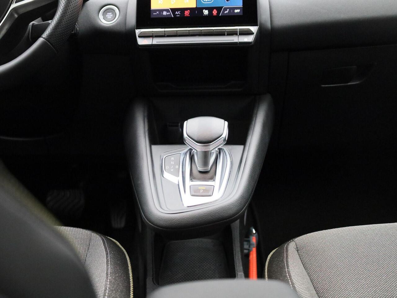 Renault CAPTUR 1.6 E-Tech full hybrid 145 techno | Automaat | Navigatie | Apple carplay | Stoel + Stuurverwarming | Camera | Climate control |
