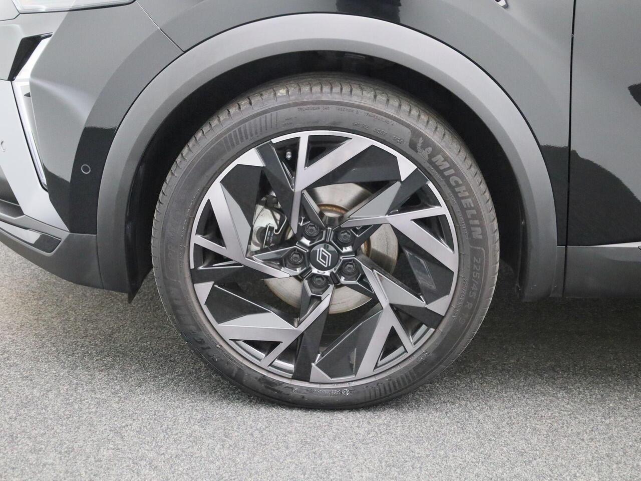 Renault CAPTUR 1.6 E-Tech full hybrid 145 PK esprit Alpine | Automaat | Navigatie | Android Auto | Apple Carplay | Camera | Adaptieve Cruise Control