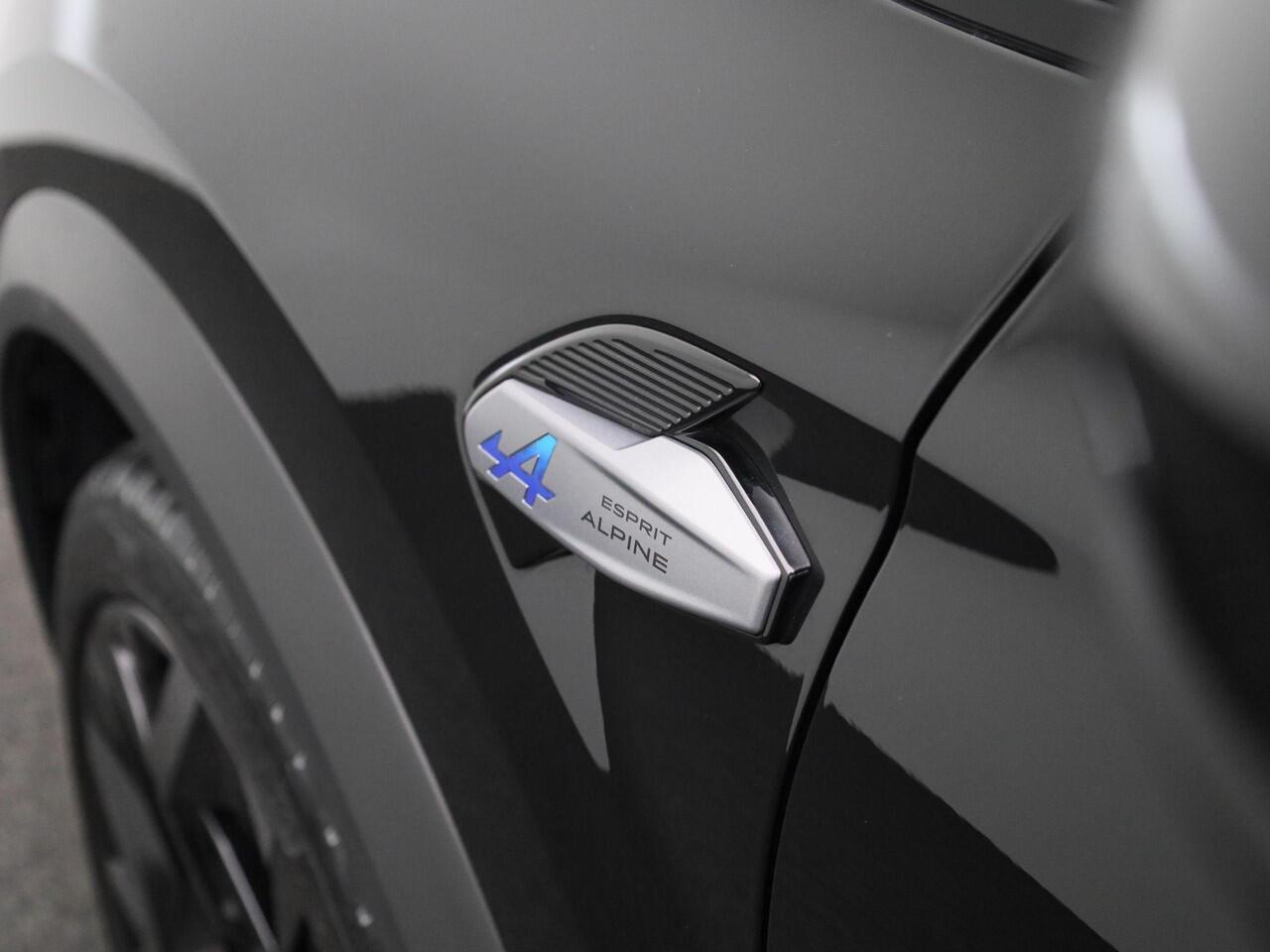 Renault CAPTUR 1.6 E-Tech full hybrid 145 esprit Alpine | Automaat | Harman kardon | Rondom camera