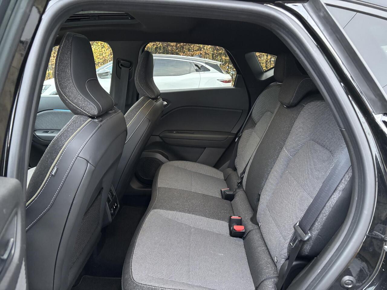 Renault CAPTUR 1.0 TCe 90 techno | Panoramadak |