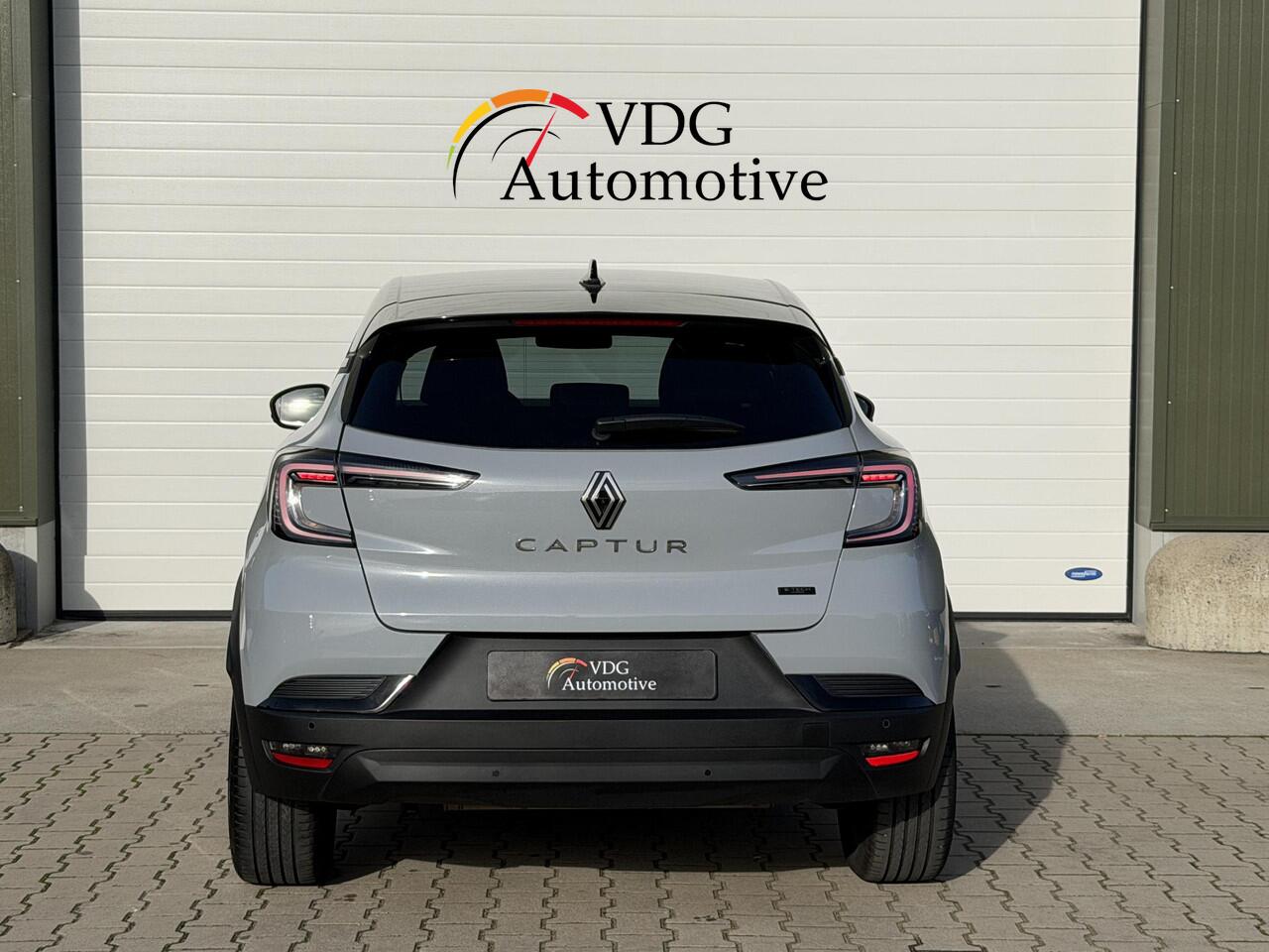 Renault CAPTUR 1.6 E-Tech full hybrid 145 Techno / Navigatie