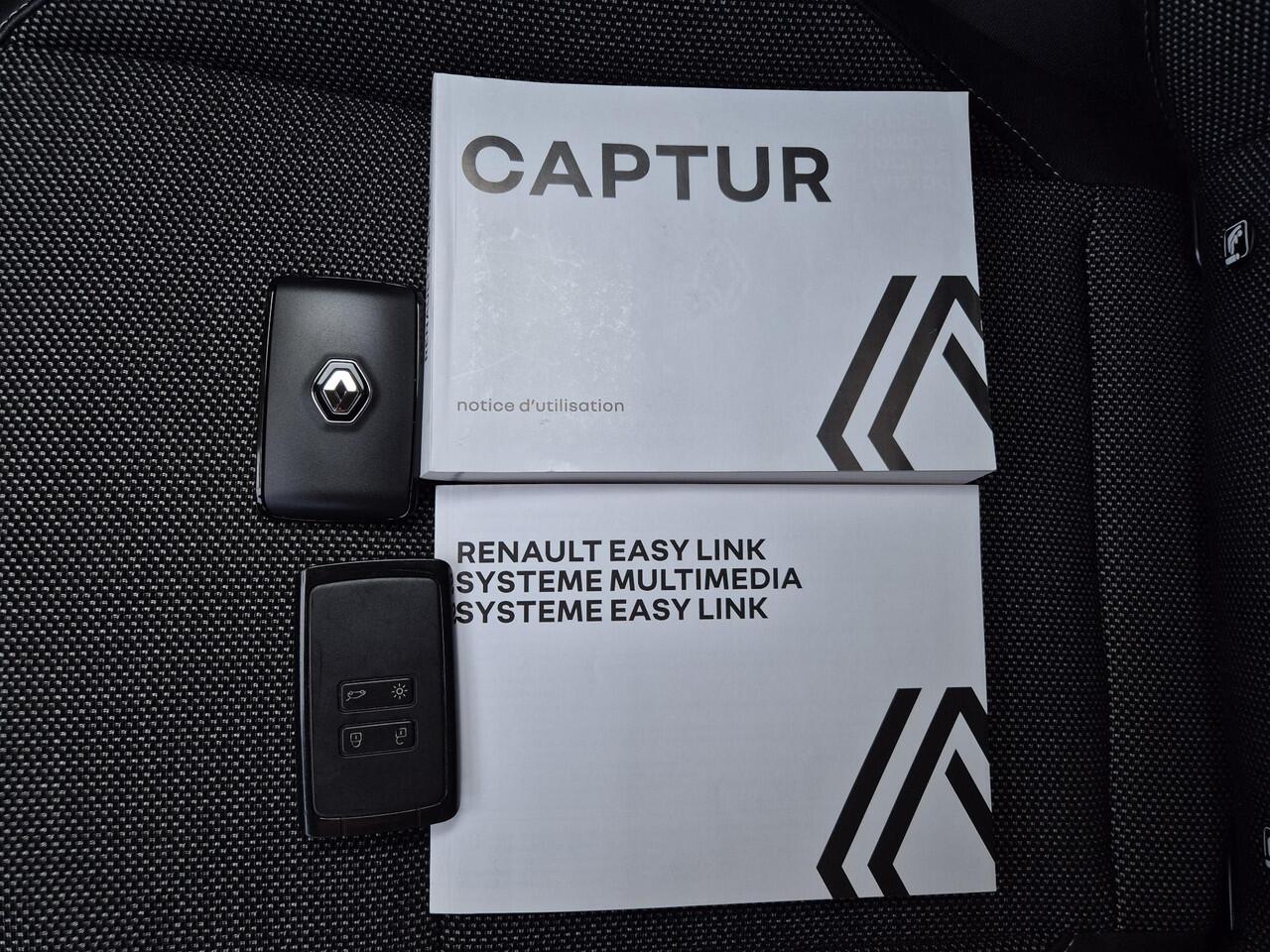 Renault CAPTUR 1.3 mild hybrid 160 techno Automaat / Pack Full Screen / Adaptief CC / Achteruitrijcamera / Stuurverwarming / Apple Carplay Android Auto / Climate control / Parkeersensoren voor en achter / trekgewicht van 1500 kg /