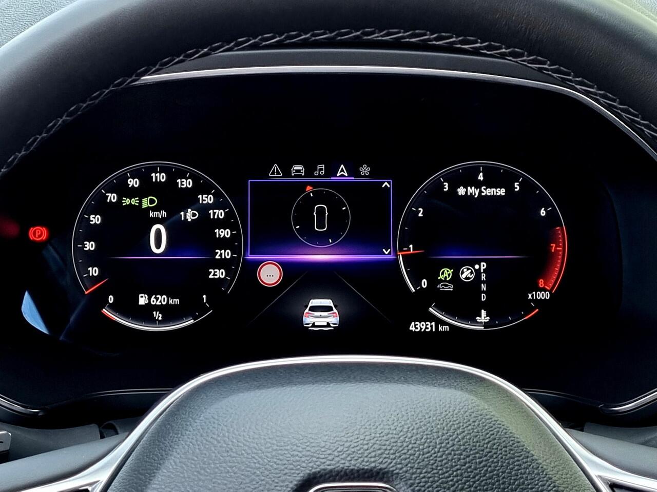 Renault CAPTUR 1.3 mild hybrid 160 techno Automaat / 1500KG Trekgewicht / Navigatie / Camera / Cruise Control Adaptief / Draadloze Telefoonlader /