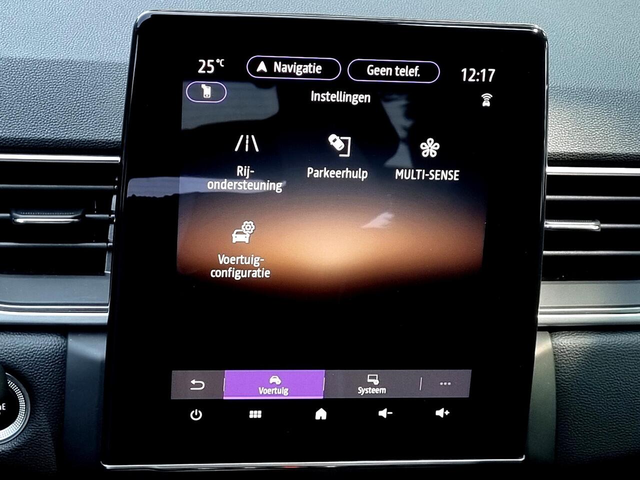 Renault CAPTUR 1.3 mild hybrid 160 techno Automaat / 1500KG Trekgewicht / Navigatie / Camera / Cruise Control Adaptief / Draadloze Telefoonlader /