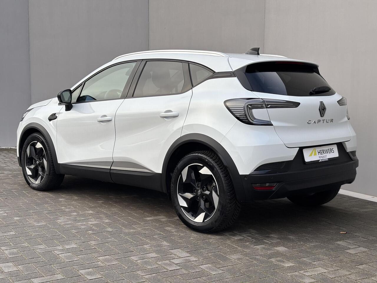 Renault CAPTUR Mild Hybrid 160 EDC Techno Automaat / Fabrieksgarantie tot 09-2026 / All Season Banden / 1.200kg Trekgewicht / Stoel & Stuurverwarming / Achteruitrijcamera / Apple Carplay & Android Auto / Navigatie /