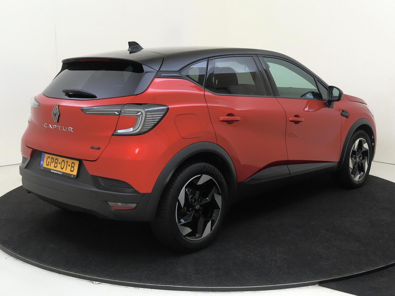 Renault CAPTUR 1.6 E-Tech full hybrid 145 techno | Navigatie | Camera